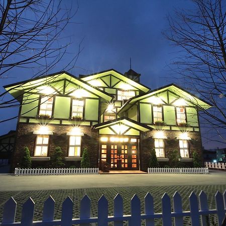 Luxembourg Hills Homestay Jiaoxi Buitenkant foto